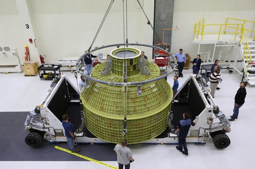 Orion EM-1 Crew Module Structural Test Article Move to Birdcage