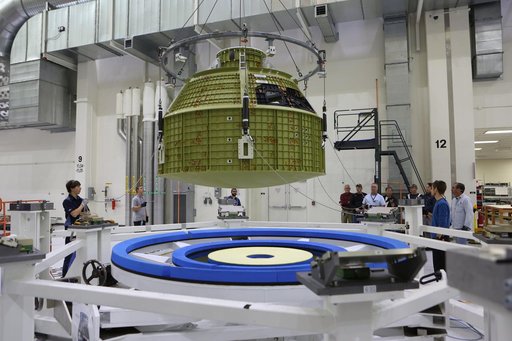 Orion EM-1 Crew Module Structural Test Article Move to Birdcage