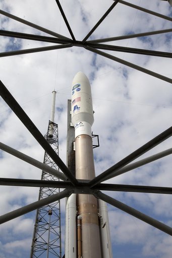 GOES-R Rollout from VIF to Pad 41