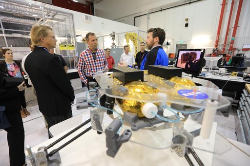 Dr. Thomas Zurbuchen Visits Swamp Works
