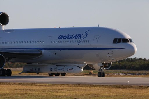 Pegasus XL CYGNSS Arrival at CCAFS