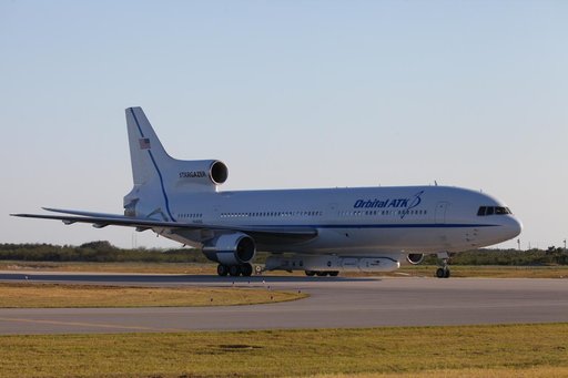 Pegasus XL CYGNSS Arrival at CCAFS