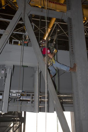 Platform B North Installation