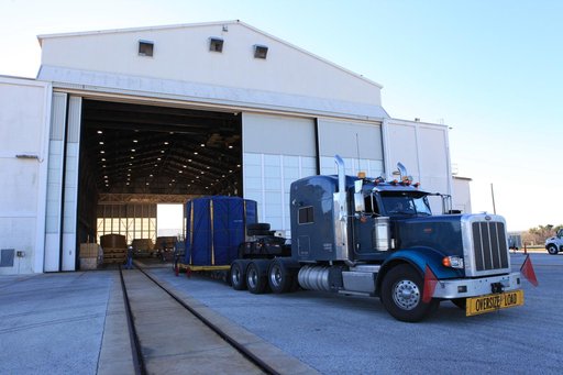 Orion EM-1 LH Forward Skirt Arrival and Offload