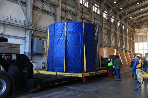 Orion EM-1 LH Forward Skirt Arrival and Offload