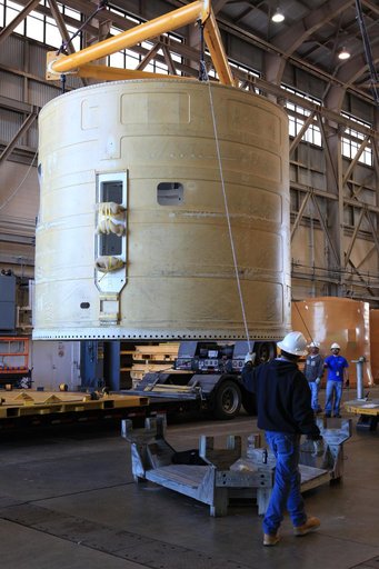 Orion EM-1 LH Forward Skirt Arrival and Offload