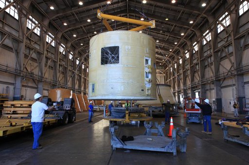 Orion EM-1 LH Forward Skirt Arrival and Offload