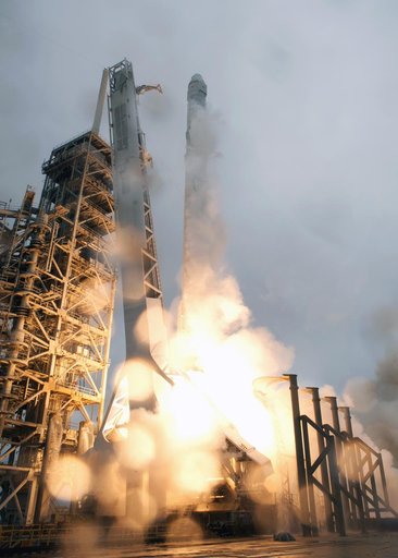 SpaceX CRS-10 Liftoff