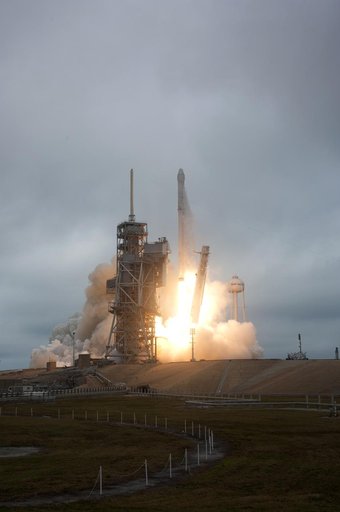 SpaceX CRS-10 Liftoff