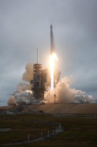 SpaceX CRS-10 Liftoff