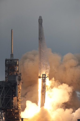 SpaceX CRS-10 Liftoff