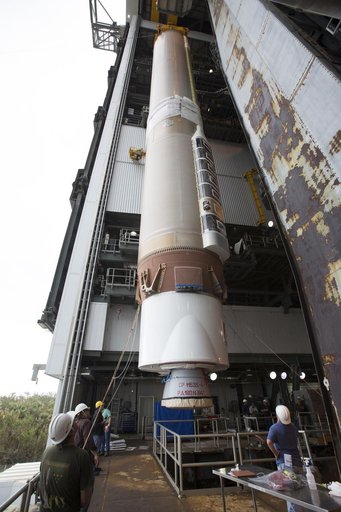 OA-7 Atlas V Booster Lift to Vertical on Stand (LVOS)