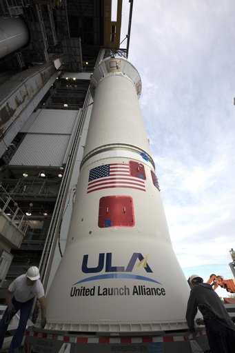 OA-7 Atlas V Centaur Stage Lift and Mate to Booster