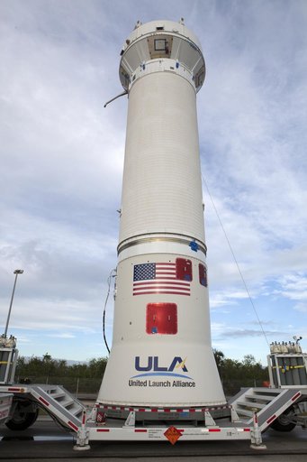 OA-7 Atlas V Centaur Stage Lift and Mate to Booster