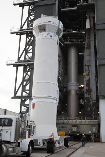 OA-7 Atlas V Centaur Stage Lift and Mate to Booster