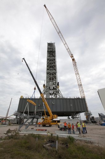 Orion Service Module Umbilical (OSMU) Lift & Preparation for Ins