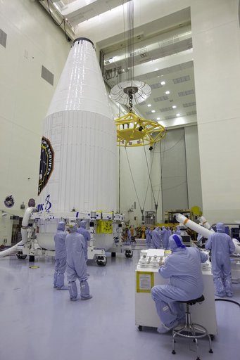 OA-7 Cargo Module Lift to KAMAG