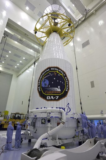 OA-7 Cargo Module Lift to KAMAG