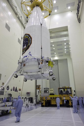 OA-7 Cargo Module Lift to KAMAG