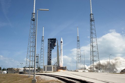 Orbital ATK CRS-7 Liftoff