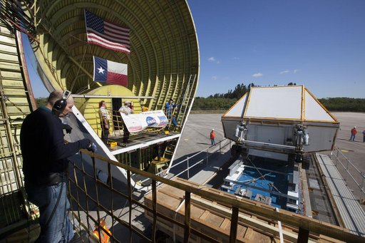 Orion EM-1 Crew Module Structural Test Article loaded onto Guppy