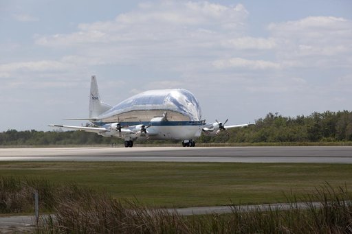 Orion EM-1 Crew Module Structural Test Article loaded onto Guppy
