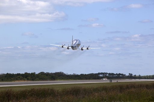 Orion EM-1 Crew Module Structural Test Article loaded onto Guppy