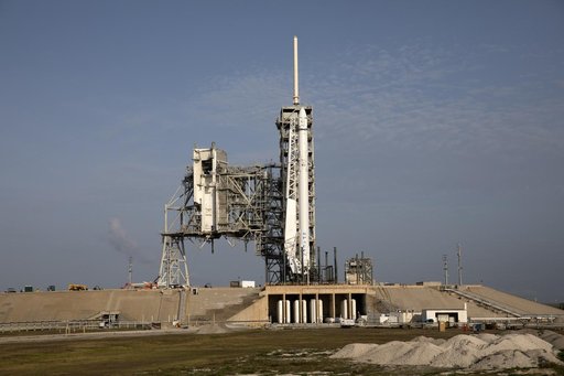 SpaceX CRS-11 Prepares for Launch