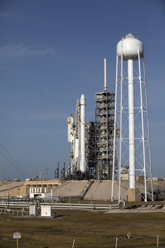 SpaceX CRS-11 Prepares for Launch