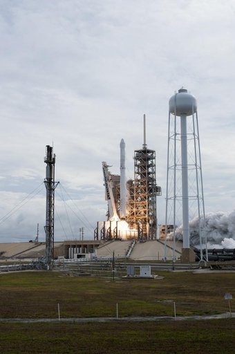 SpaceX CRS-11 Liftoff