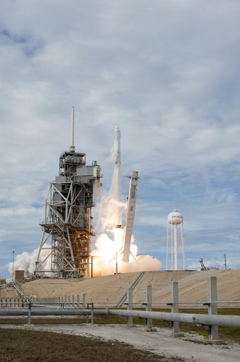 SpaceX CRS-11 Liftoff