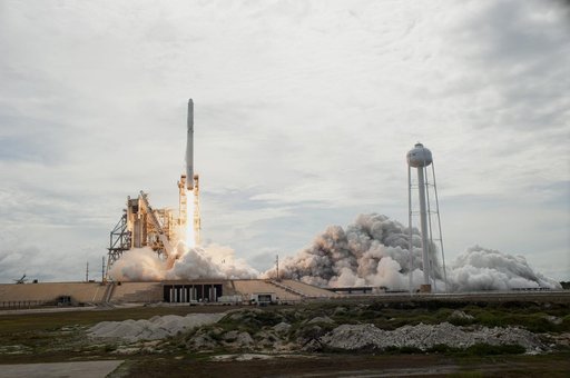 SpaceX CRS-11 Liftoff