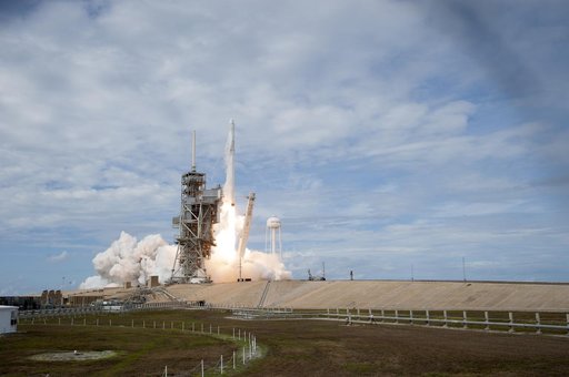 SpaceX CRS-11 Liftoff