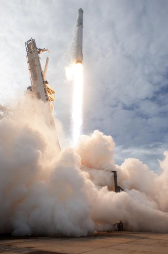 SpaceX CRS-11 Liftoff