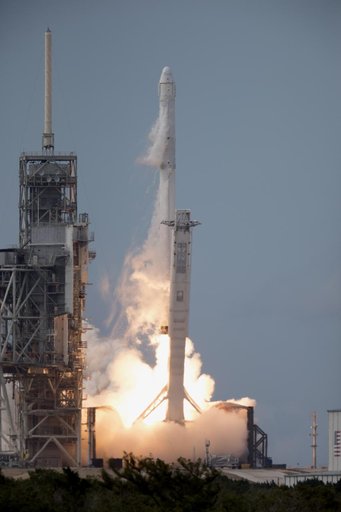 SpaceX CRS-11 Liftoff