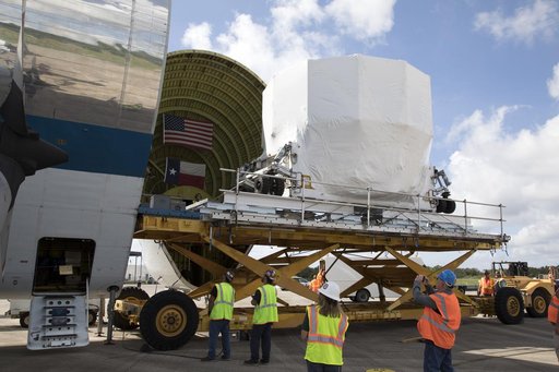 European Service Module-Structural Test Article Load onto Guppy