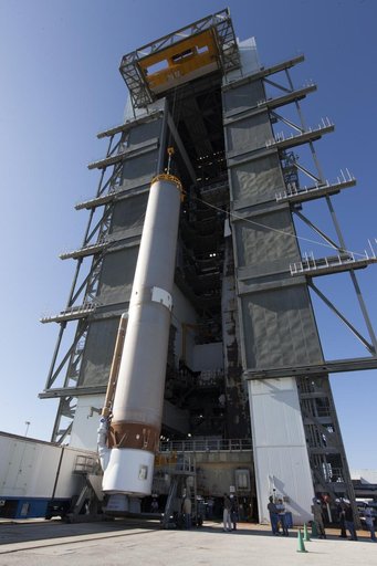 TDRS-M Atlas V First Stage Booster Lift to Vertical on Stand (LV