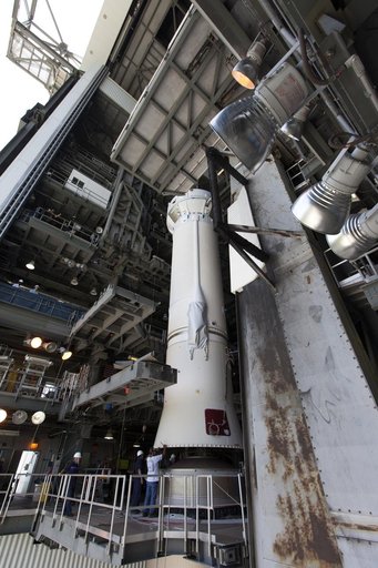 TDRS-M Atlas V Second Stage Centaur Off-Site Vertical Integratio