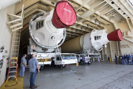 ULA Delta IV Heavy Common Booster Cores for the Parker Solar Pro