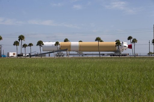 ULA Delta IV Heavy Common Booster Cores for the Parker Solar Pro