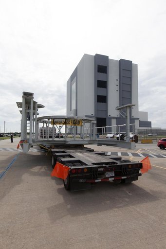 SLS Booster Engine Service Platforms Delivery