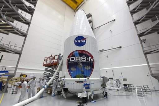 TDRS-M Spacecraft Lift to Transport Vehicle