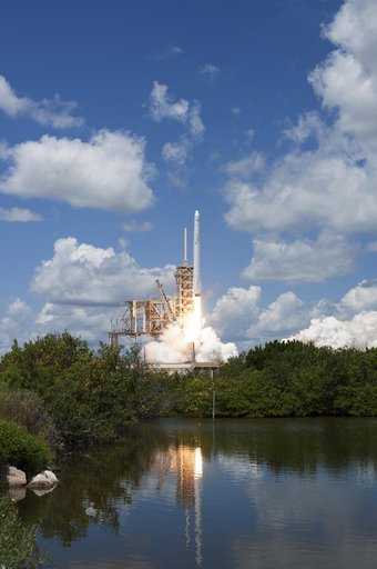 SpaceX CRS-12 Liftoff