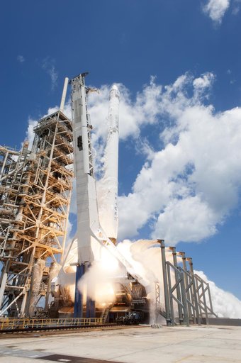 SpaceX CRS-12 Liftoff