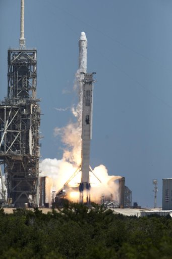 SpaceX CRS-12 Liftoff