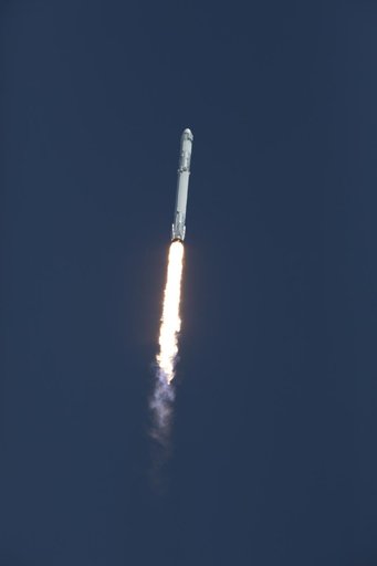 SpaceX CRS-12 Liftoff
