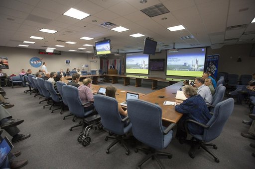 Interim Cryogenic Propulsion Stage (ICPS) Handover Signing