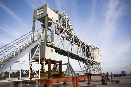 ML Crew Access Arm Move