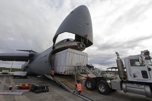GOES-S Offload from C-5 Aircraft