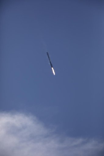 SpaceX CRS-13 First Stage Booster Landing
